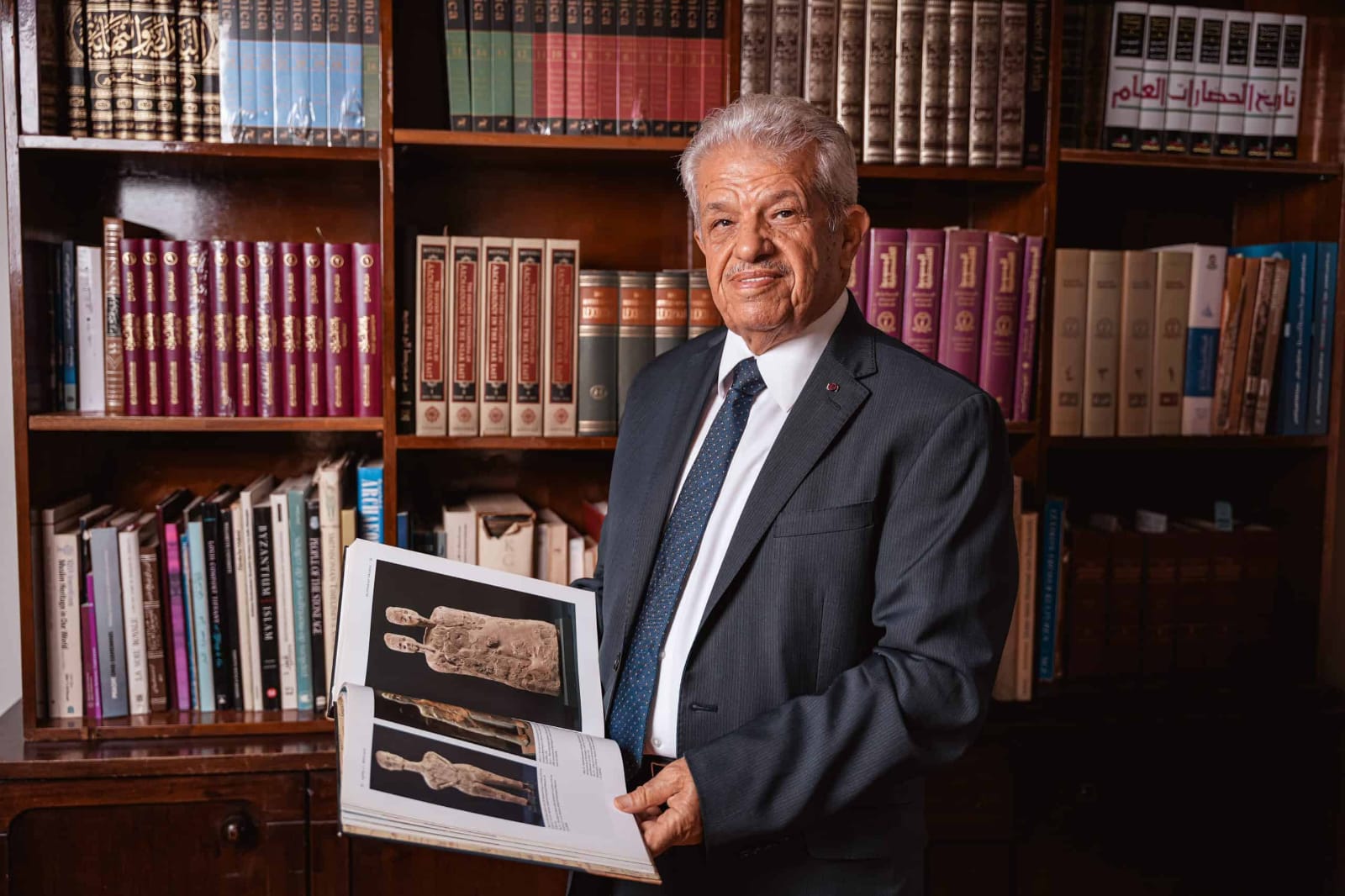 عالم الآثار الأردني ورئيس جامعة اليرموك الأسبق الدكتور زيدان كفافي